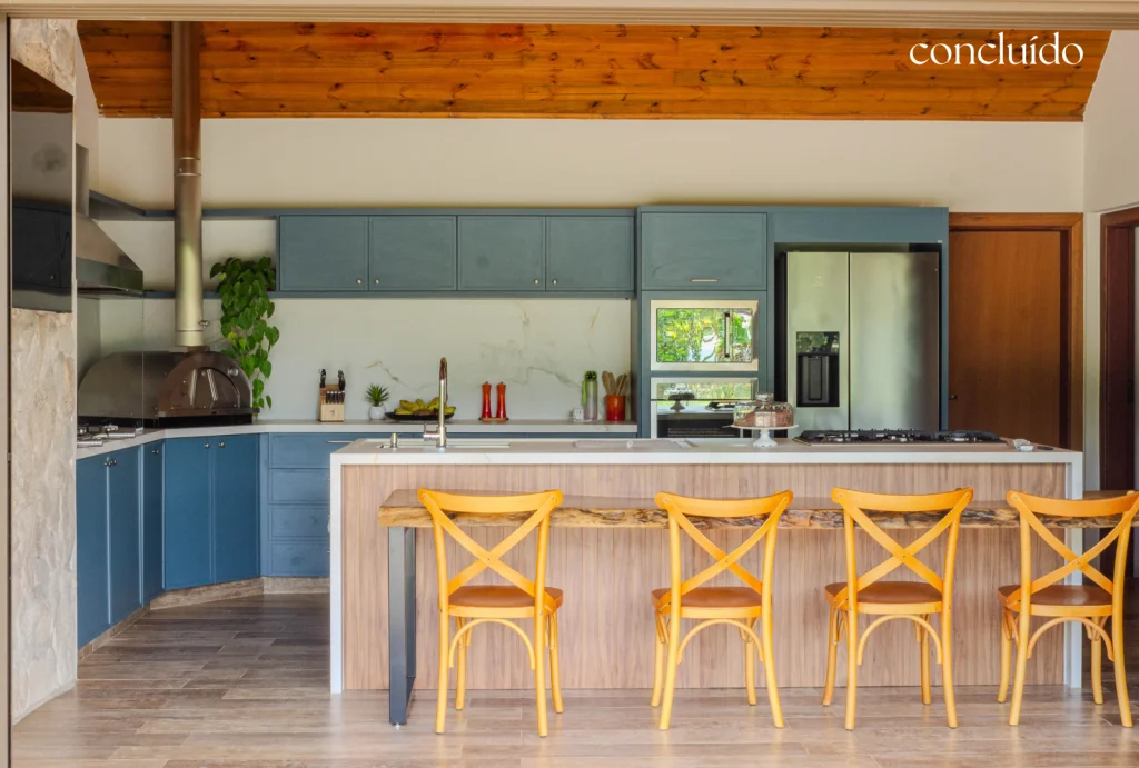 Casa Wood: render comparado ao resultado real